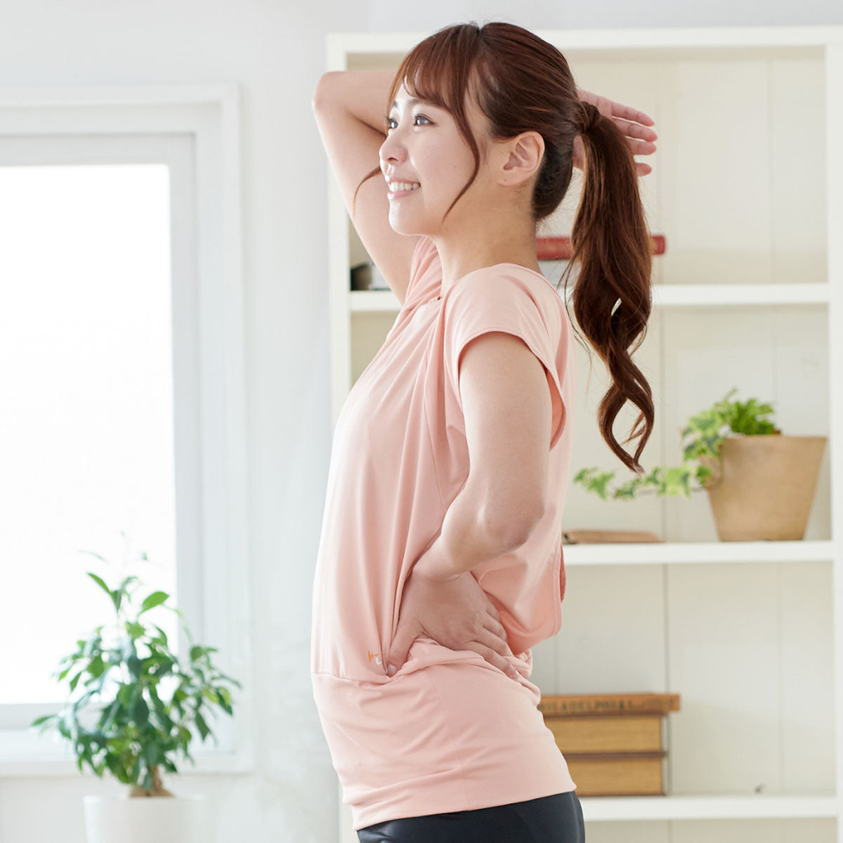 VENEX / ベネクス リカバリー ヨガウェア バックオープンTシャツ レディース【サイズ:2種類あり】【カラー:2色あり】