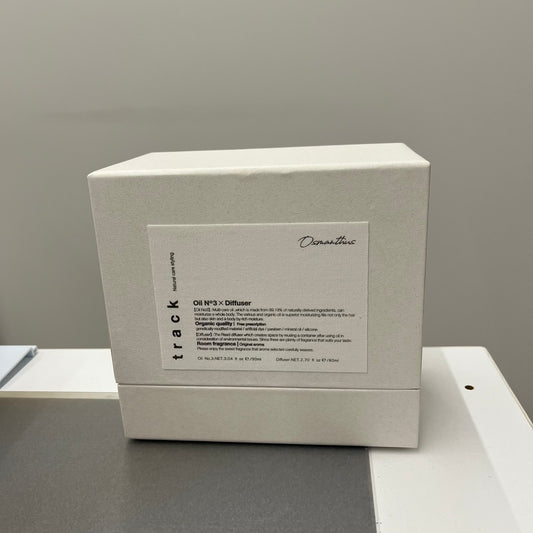【現品限り‼/アウトレット】track / トラック　数量限定【ギフトBOX】オイルNo3×ディフューザー（オスマンサス）